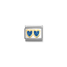 Load image into Gallery viewer, COMPOSABLE CLASSIC LINK 030220/11 DOUBLE HEART IN 18K GOLD & BLUE GLITTER ENAMEL