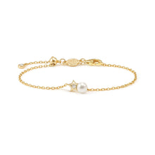 Load image into Gallery viewer, PEARLS LOOP BRACELET 242901/009 PEARL STAR IN GOLD