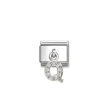 Load image into Gallery viewer, COMPOSABLE CLASSIC LINK 331818/17 LETTER Q CHARM IN SILVER AND CZ