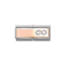 Load image into Gallery viewer, COMPOSABLE CLASSIC DOUBLE LINK 430721/01 ENGRAVING PLATE WITH GLITTER INFINITY IN 9K ROSE GOLD