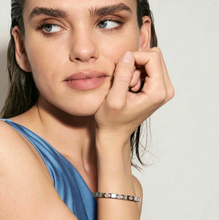 Load image into Gallery viewer, PRETTY BANGLES 029516/7/8/002 STAINLESS STEEL WITH PINK CZ