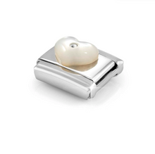 Load image into Gallery viewer, COMPOSABLE CLASSIC LINK 330509/17 HEART WITH MOTHER OF PEARL IN 925 SILVER
