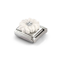 Load image into Gallery viewer, COMPOSABLE CLASSIC LINK 330512/23 WHITE FLOWER IN SILVER & CZ