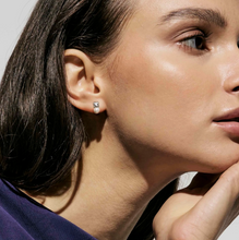 Load image into Gallery viewer, PEARLS LOOP EARRINGS 242903/003 PEARL FOUR LEAF CLOVER STUDS IN GOLD
